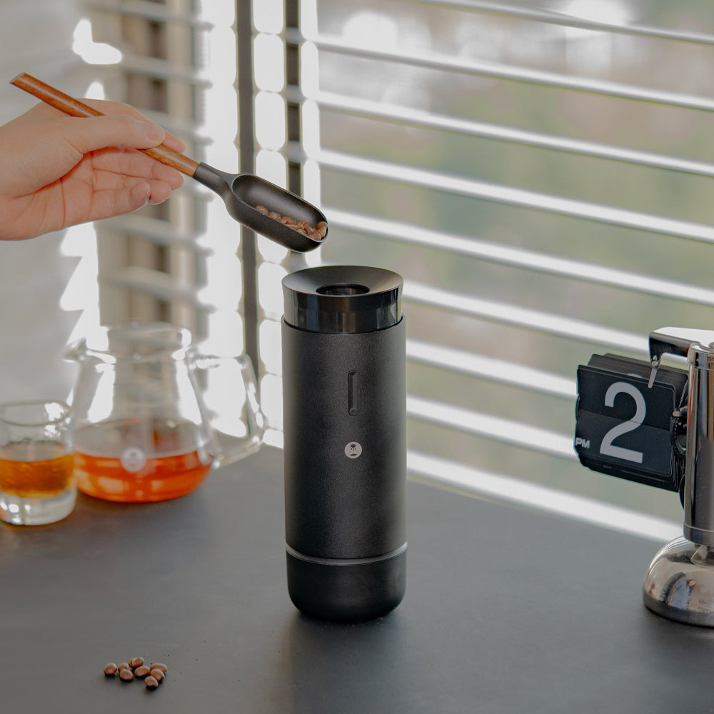 Whirly 01S Portable Electric Grinder: Black