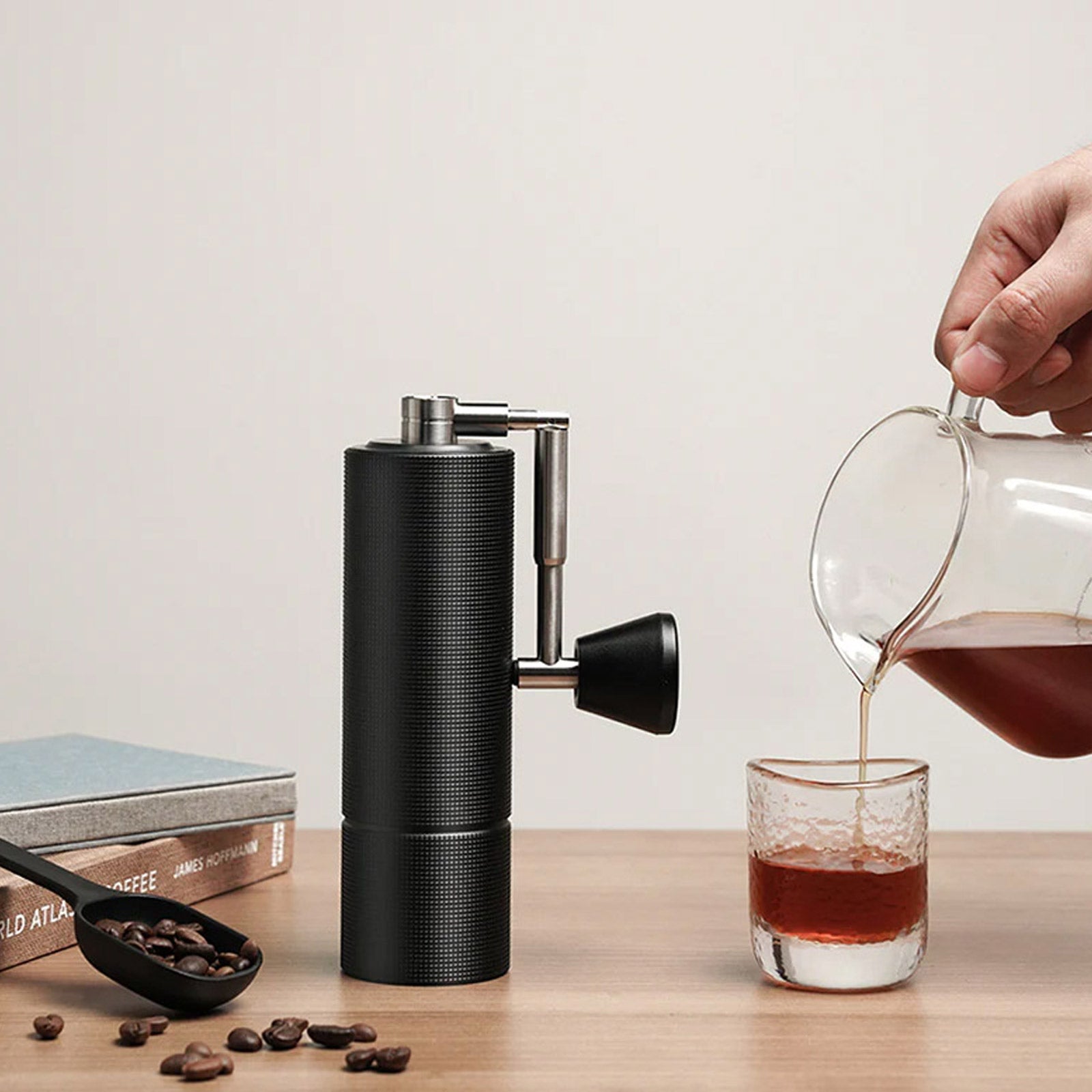 C3 MAX PRO Grinder: Black