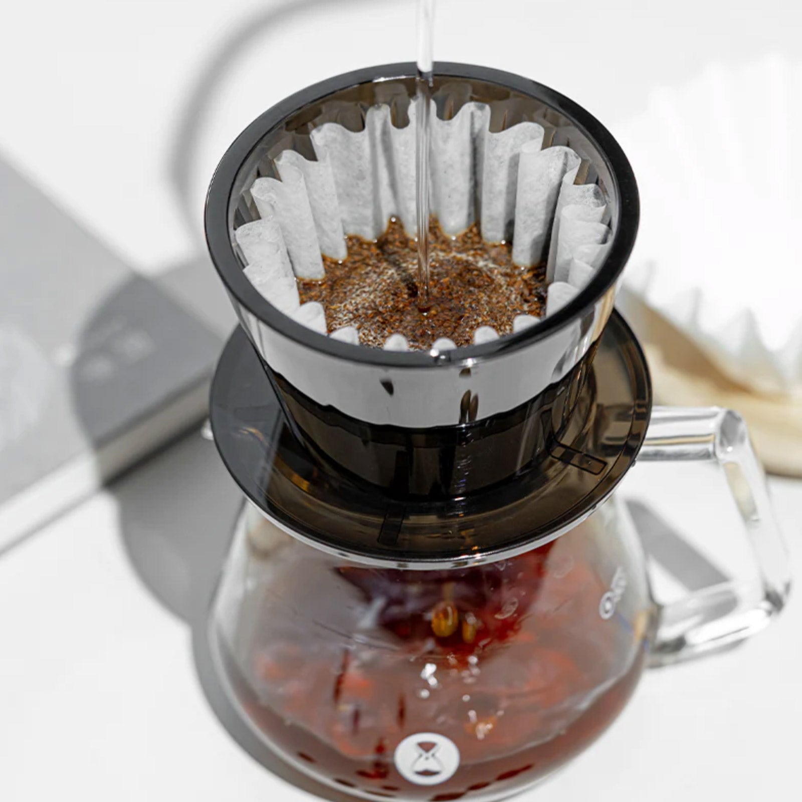 Timemore Crystal Eye B75 Coffee Dripper: Amber Black